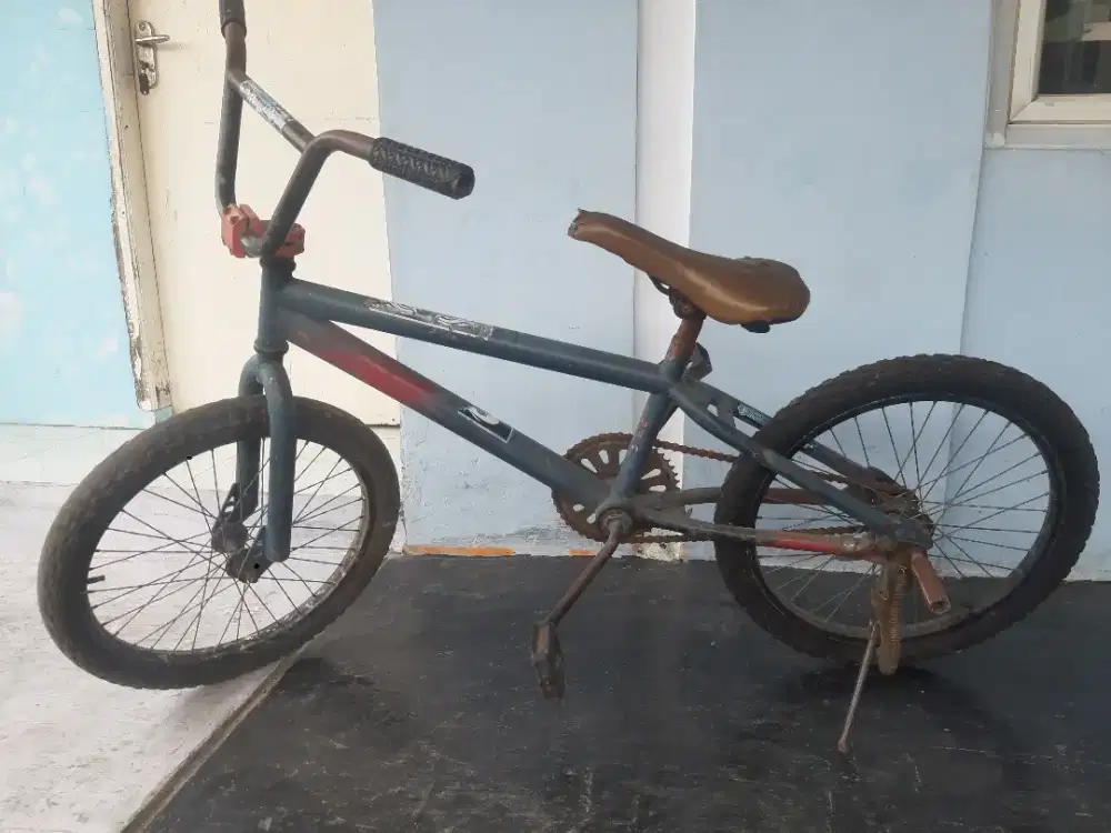 Jual sepeda dari pd ga di pake sm cucu