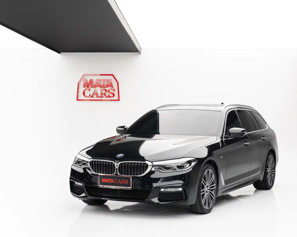 BMW 530i TOURING M SPORT Matic Tahun 2018
