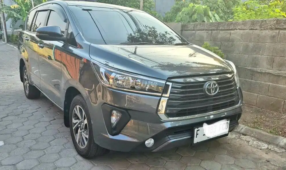Innova Reborn G diesel Matic 2025