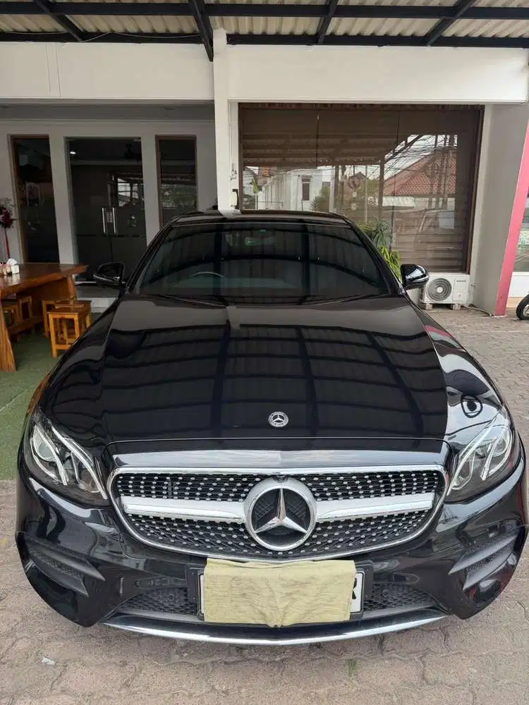 Mercedes-Benz E300 2017 Bensin