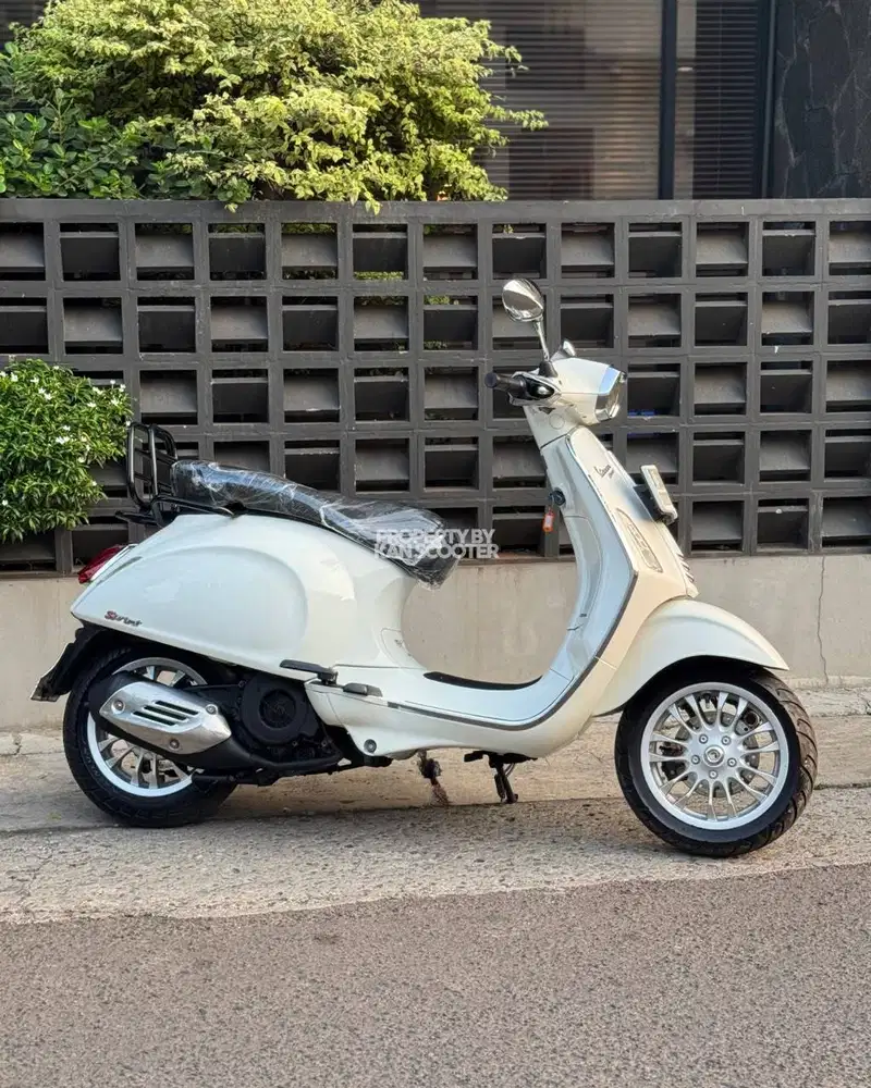 VESPA SPRINT 150 3V 2015 TERMURAH