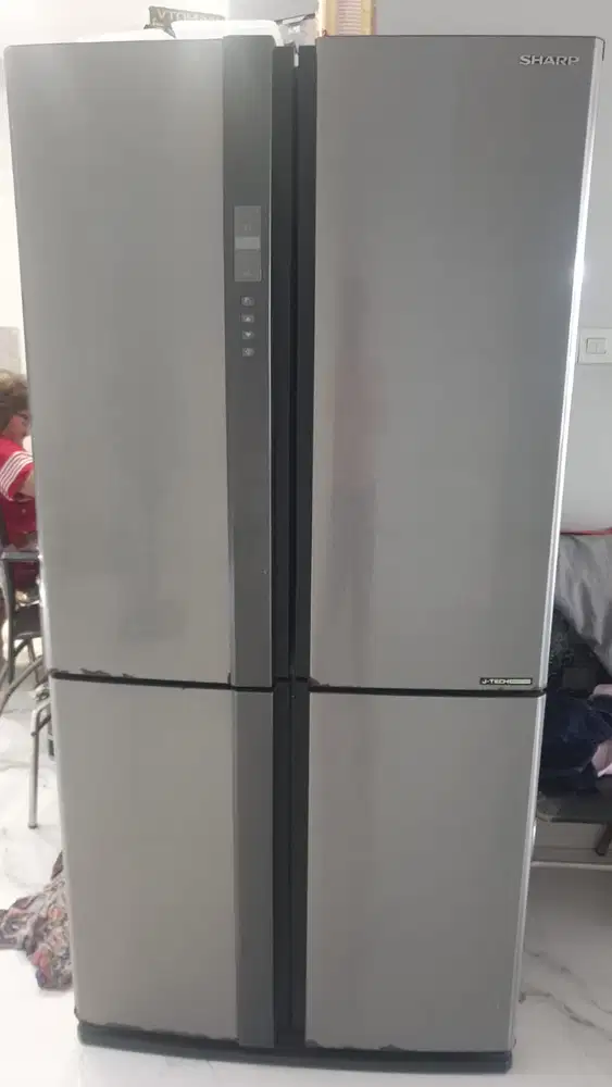 kulkas sharp 4 pintu
