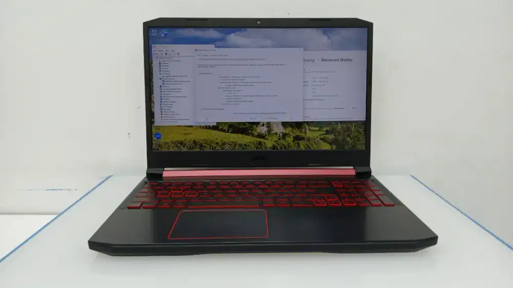 Acer nitro an515-43 amd ryzen 5 3550H RX 560X 4GB ram 8 ssd 256