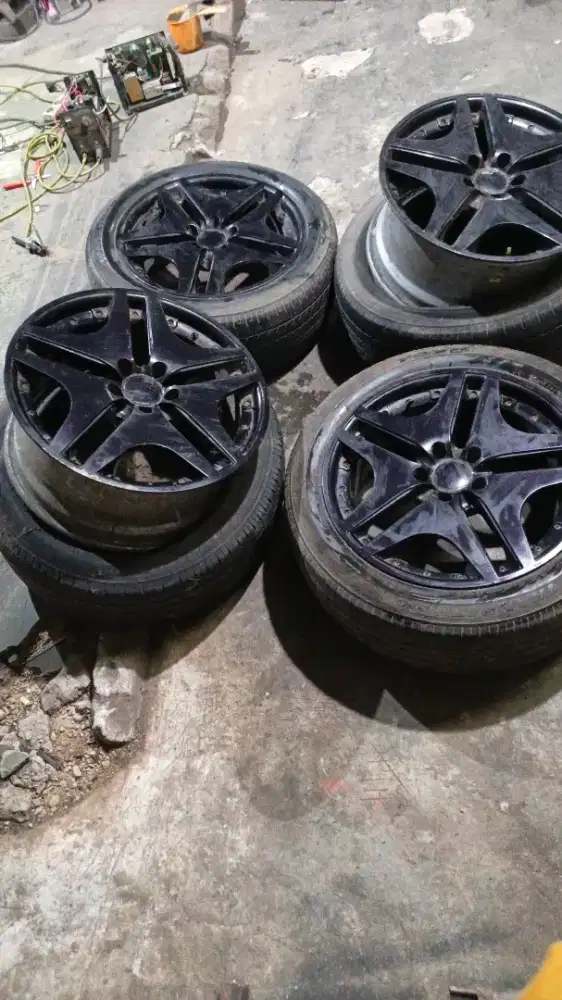 Velg+Ban Mobil Ring 18