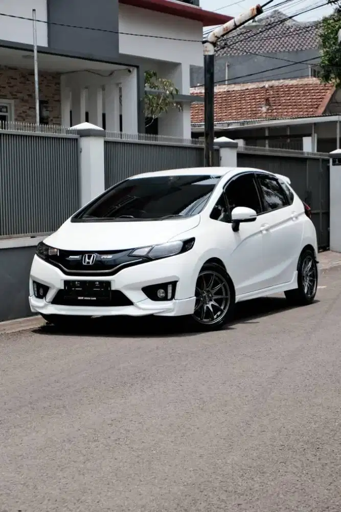 HONDA JAZZ RS 1.5 GK5 MT 2016 FULL VARIASI