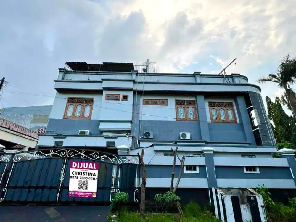 Dijual Rumah Mewah Asri Siap Huni di Kayu Putih