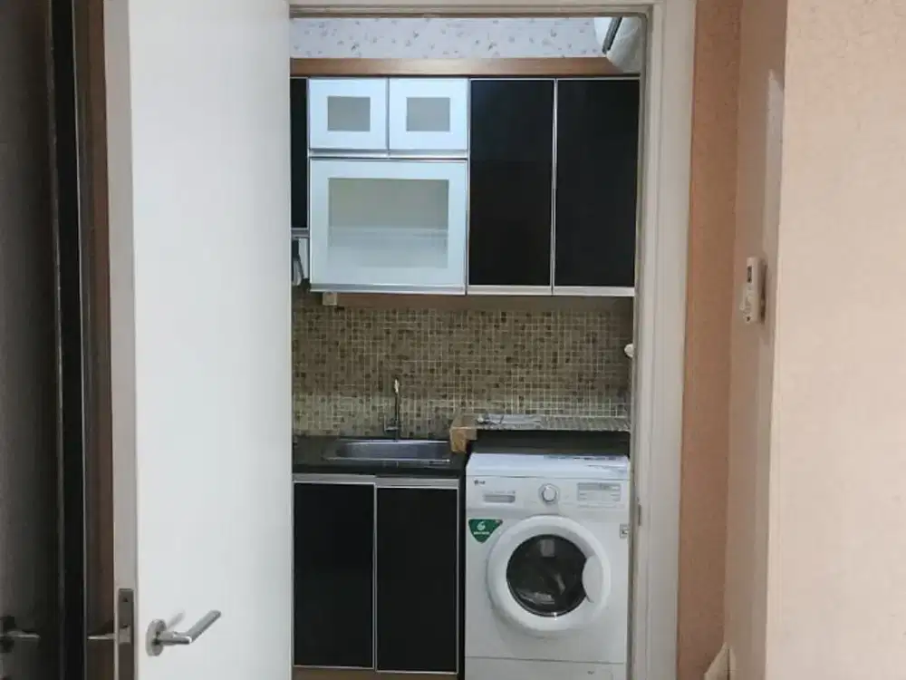 GREEN PRAMUKA CITY 2 KAMAR FULL FURNISHED INCLUDE IPL PERTAHUN HARGA MASIH BISA NEGO