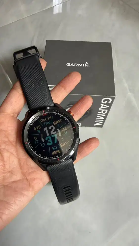 Garmin approach S62