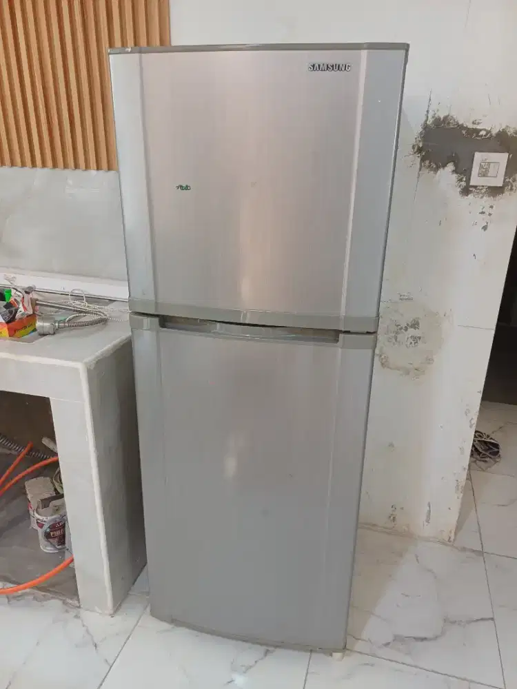 Kulkas Samsung 2 pintu