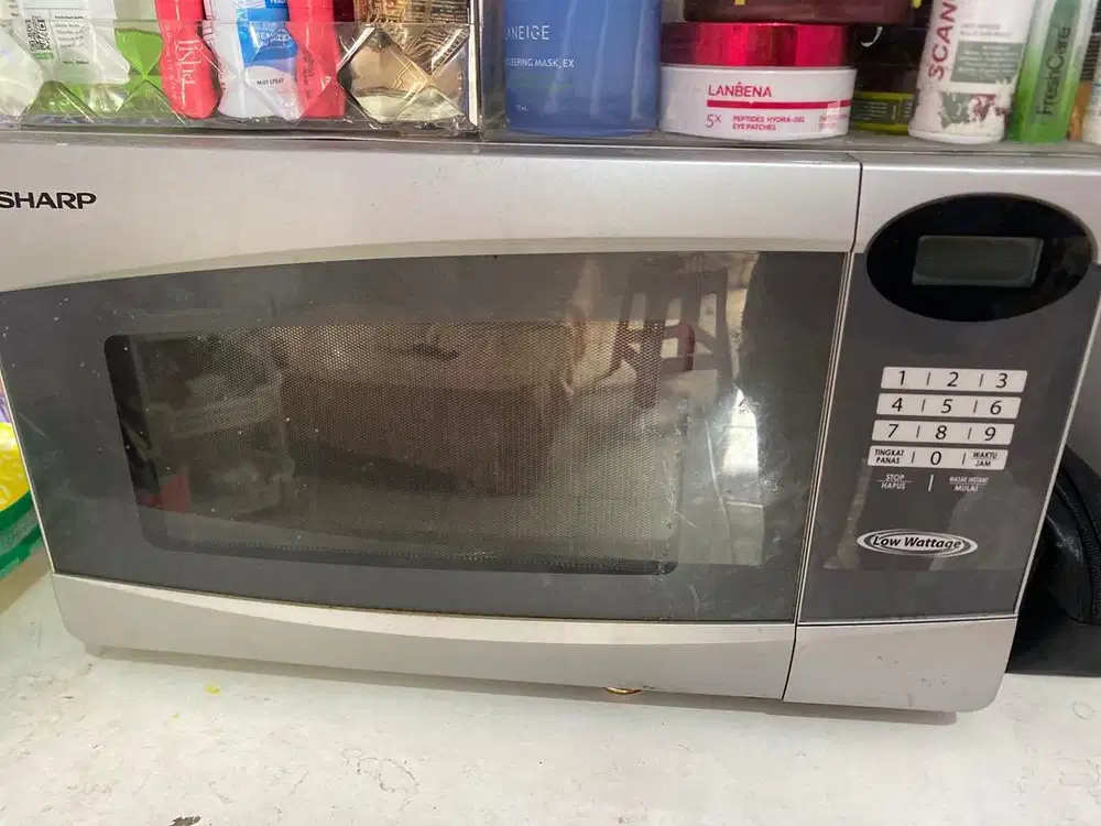 MICROWAVE SHARP LOW WATT 400
