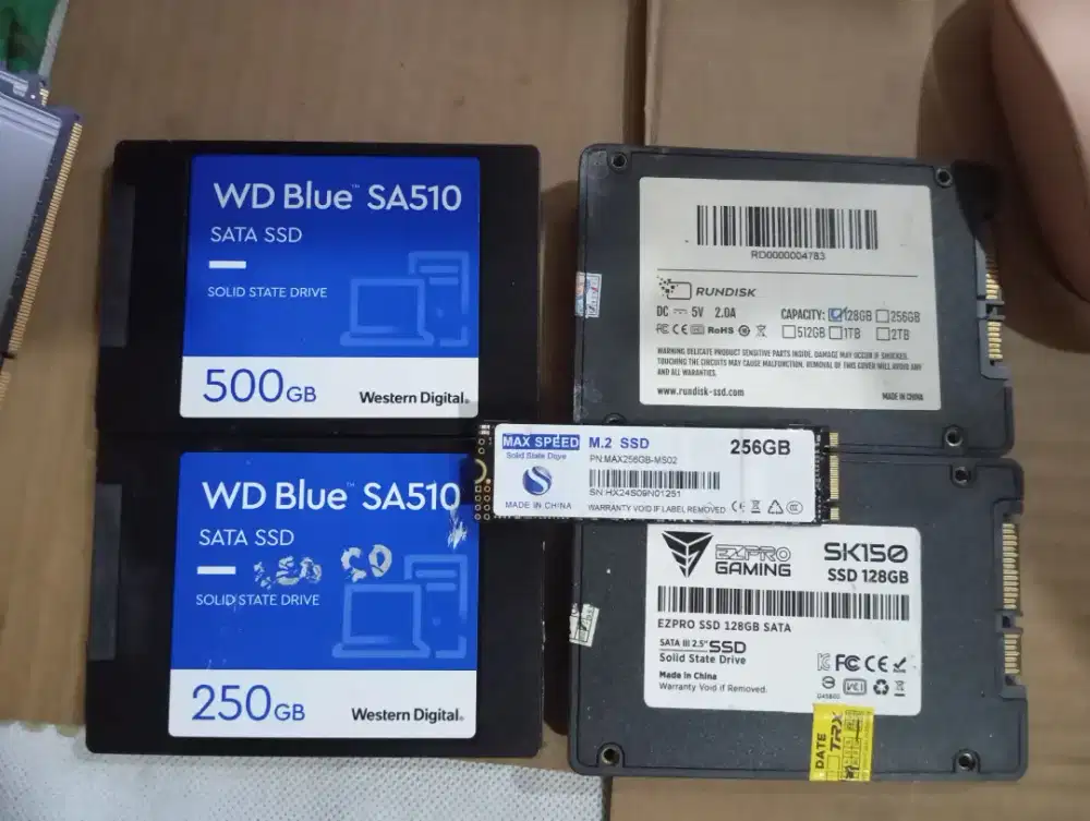 MENERIMA JUAL PART KOMPTER , LAPTOP , SERVER