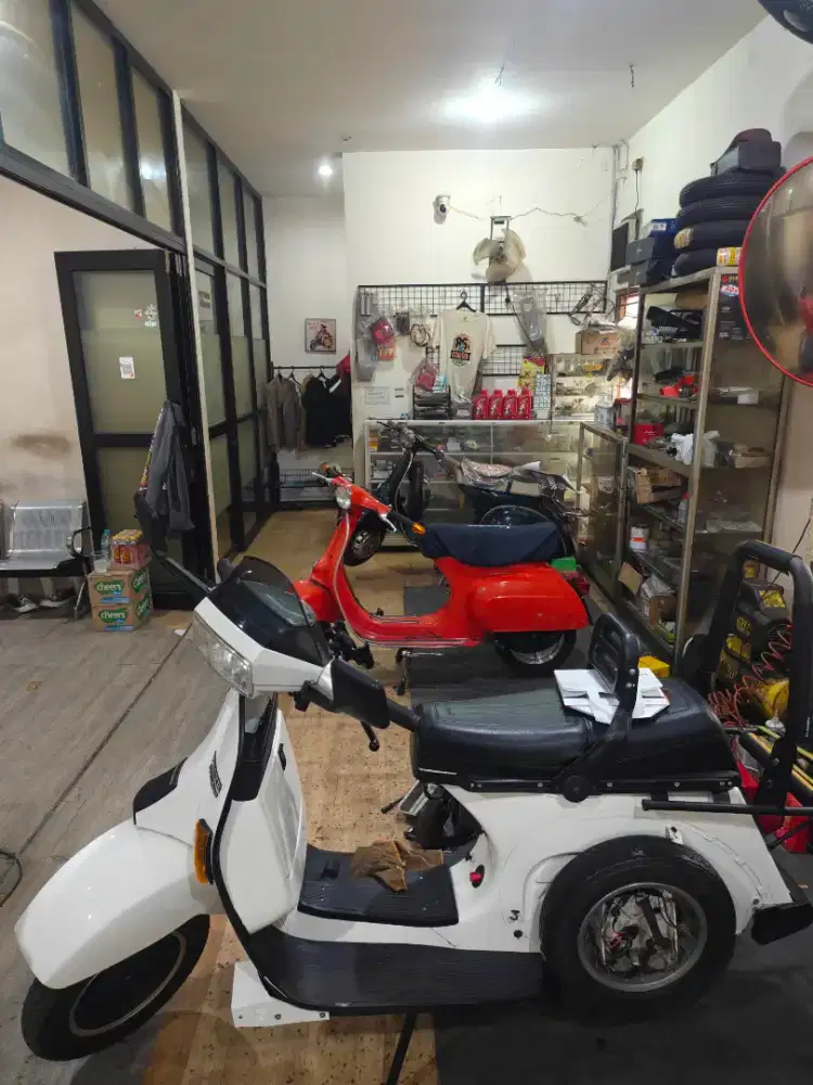 MEKANIK VESPA SCOOTER 86 (KLASIK/MATIC)