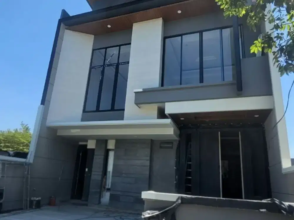 EMA449 DIJUAL RUMAH BARU ISTIMEWA NYAMAN DI CITRALAND SURABAYA