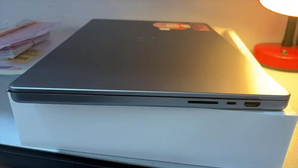 JUAL MACBOOK PRO M2 16inch