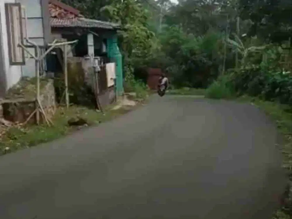 Tanah sejuk MDPL 700 Buat villa di cijeruk Bogor selatan