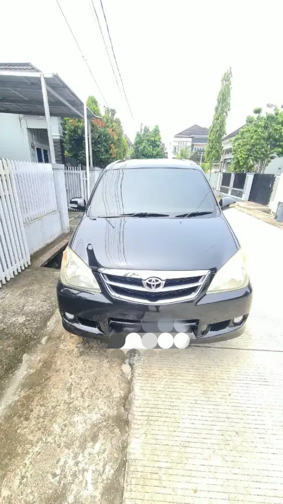 AVANZA TYPE G 1,3 HITAM
