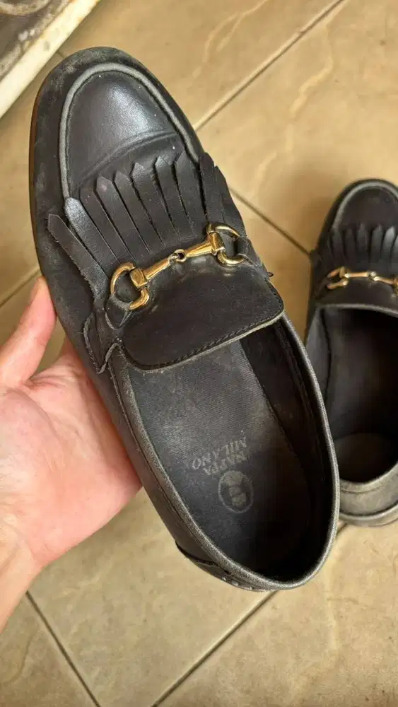 Nappa Milano Black Shoes Sepatu
