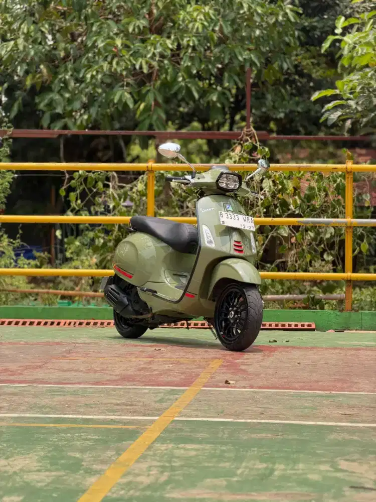 JUAL PIAGGIO VESPA SPRINT S 150 IGET ABS LED TH 2022 PERFECT CONDITION