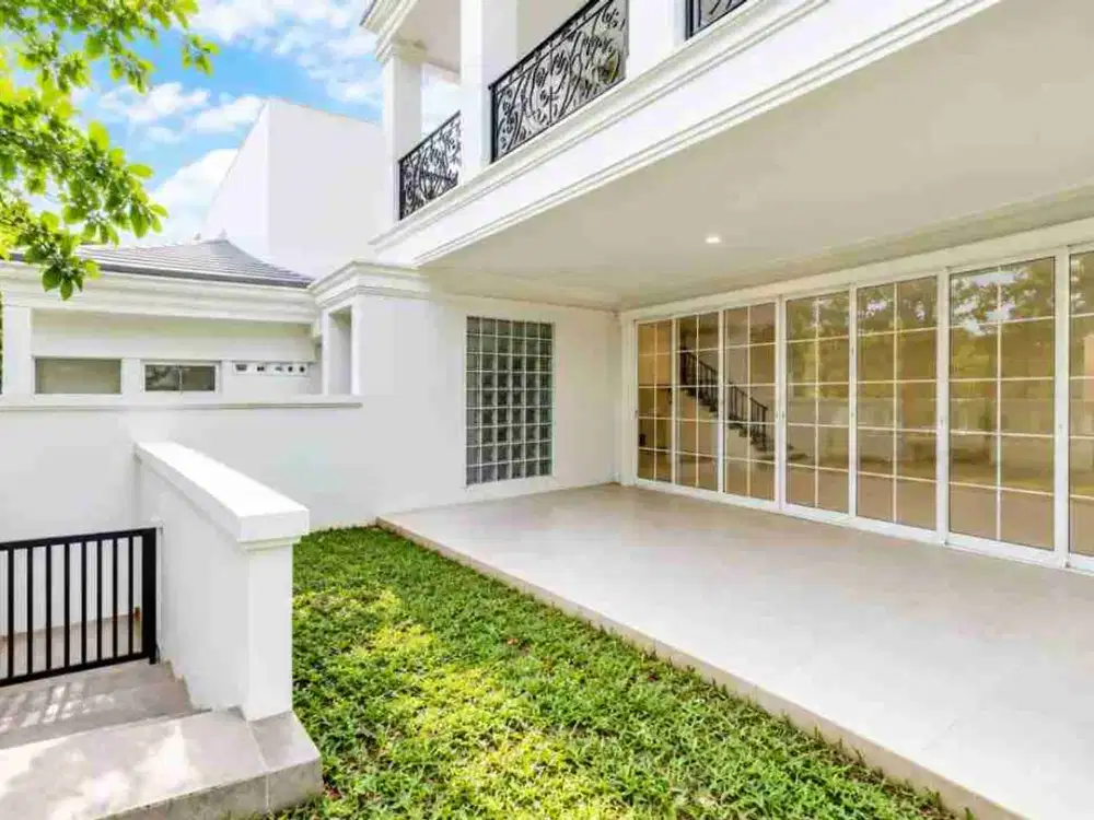 RUMAH BARU LUX BERGAYA AMERICAN CLASSIC PODOMORO BANDUNG