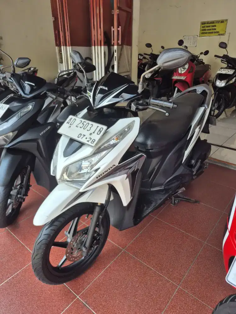 VARIO 125 KZR TAHUN 2013