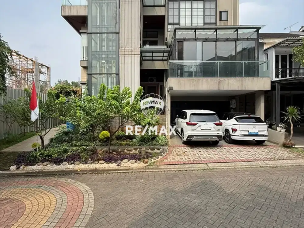 Dijual Rumah Cantik Hoek Banci dengan Private Lift di De Latinos BSD