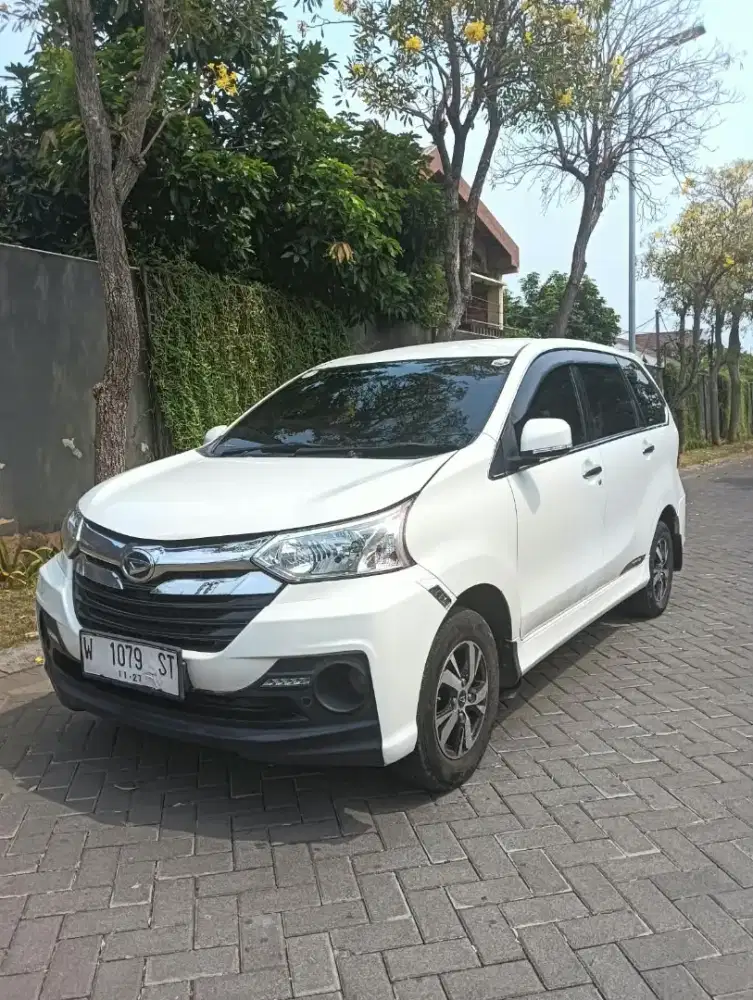 XENIA R SPORTY A/T 2017