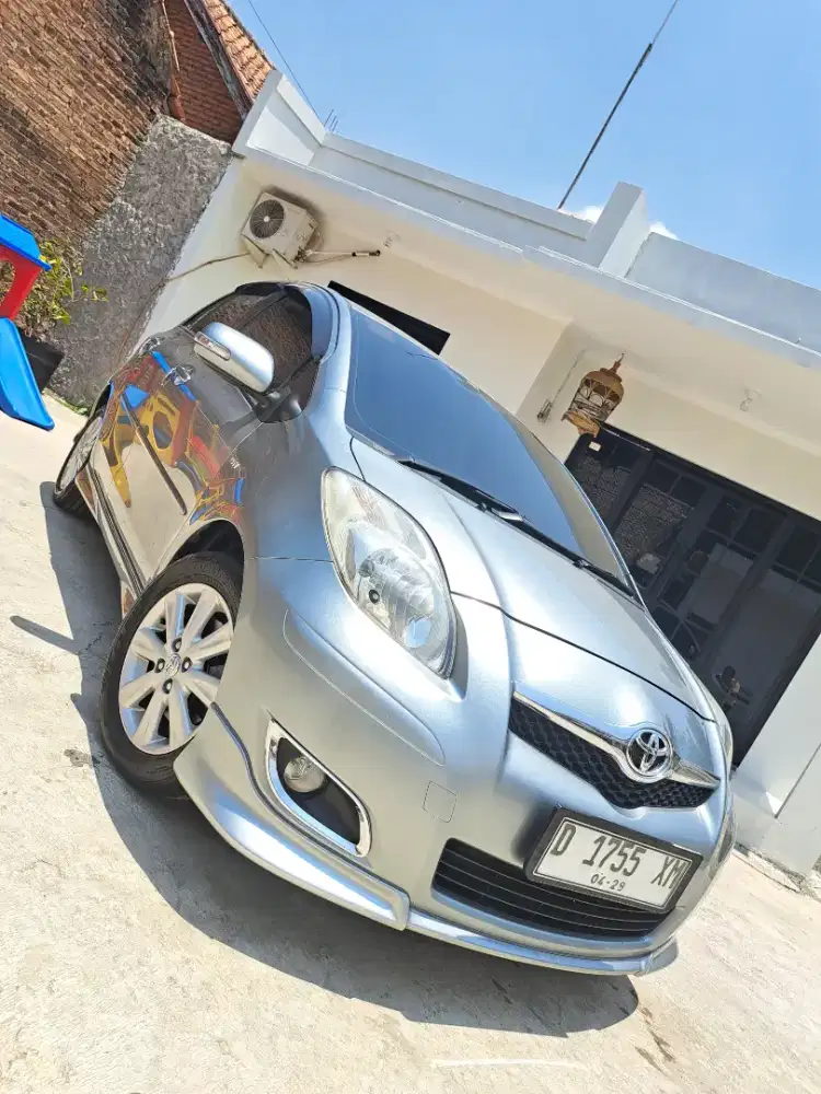 Yaris S M/t 2010