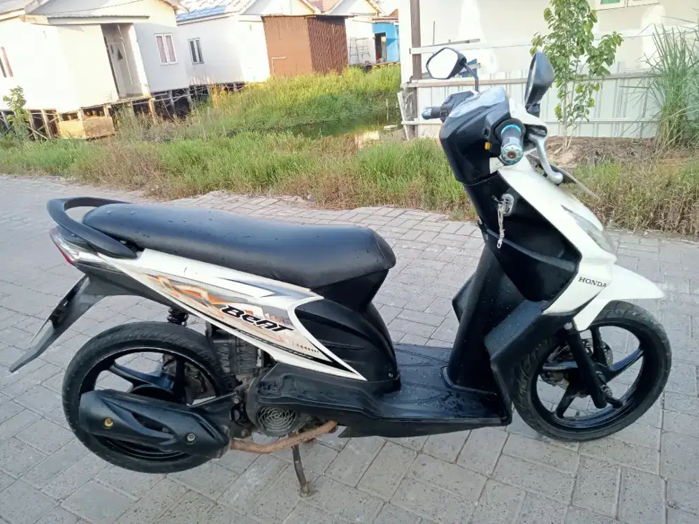 Di jual Honda Beat karbu tahun 2012