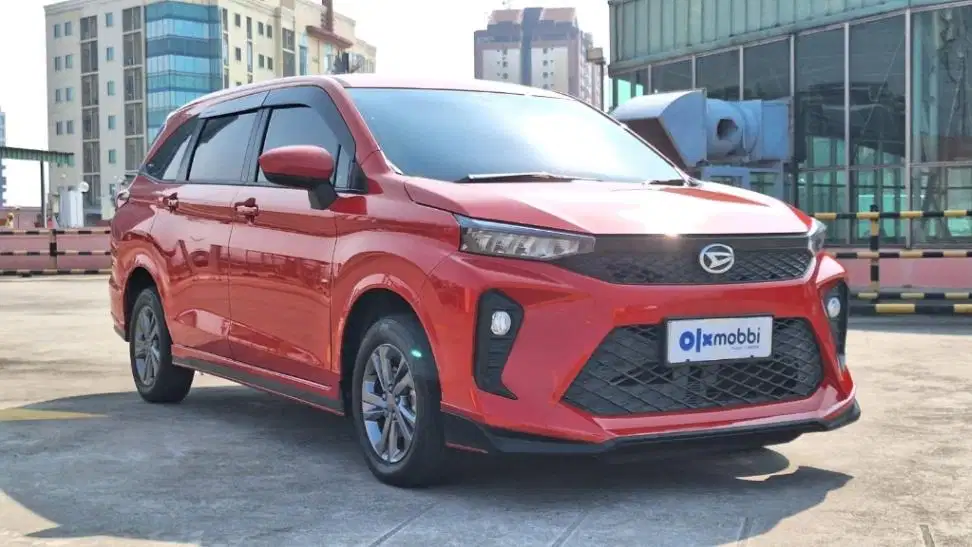 KM Rendah - Daihatsu Xenia 1.3 R ADS Bensin-AT 2023