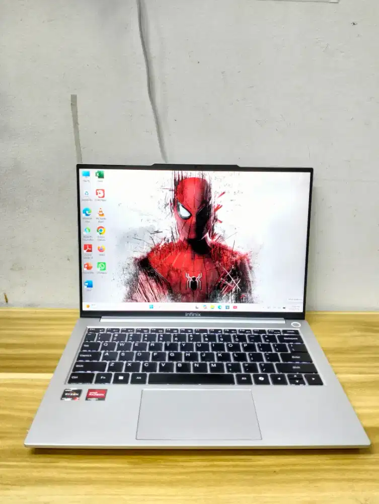 Laptop Infinix XBook B14 AMD Ryzen 7 5825U Ram 8GB SSD 512GB Like new