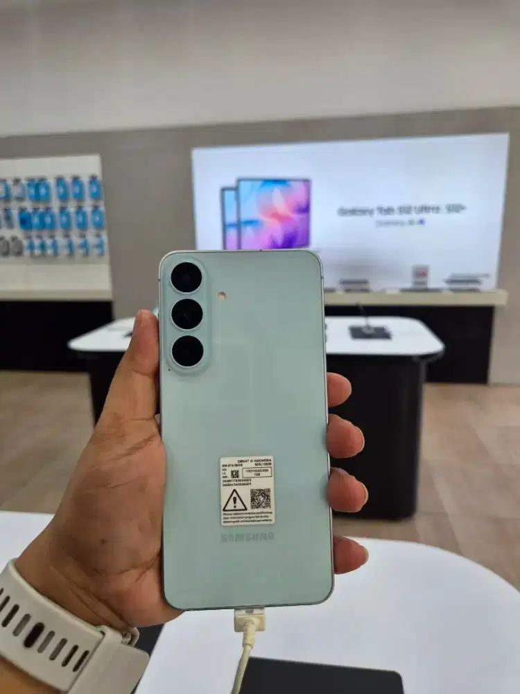 S26FE free Fit3 dan Powerbank ori samsung