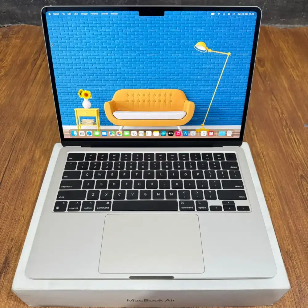 Macbook air m3 2024 13 inch ram 16gb ssd 266gb fullset bisa cod