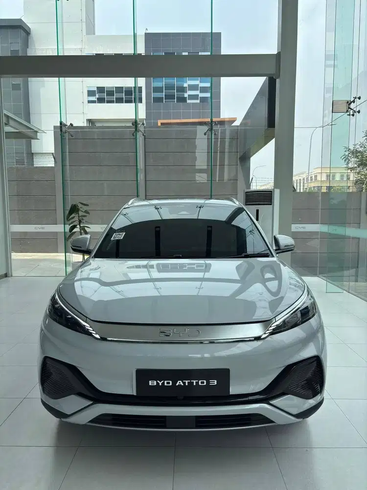 BYD Atto 3: SUV Listrik Premium yang Aman & Ramah Kantong!
