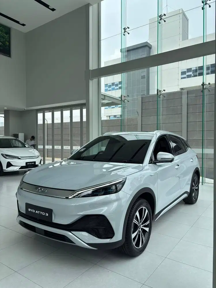 BYD Atto 3: SUV Listrik Premium yang Aman & Ramah Kantong!