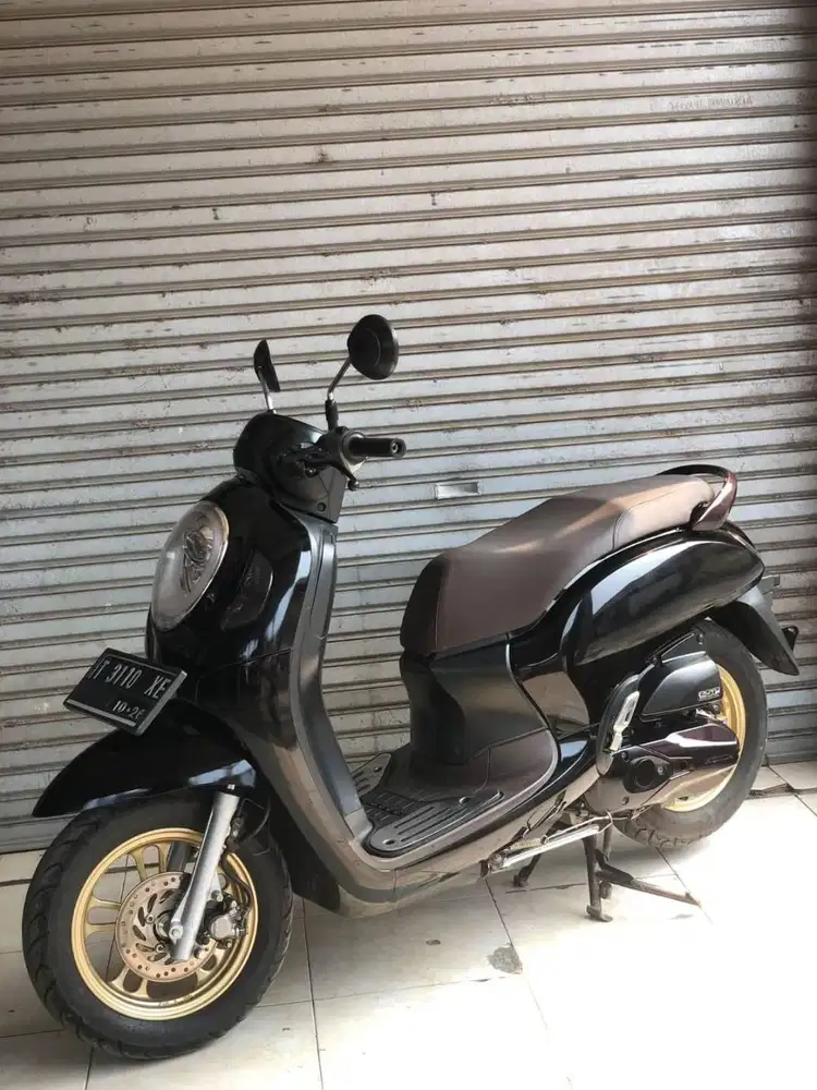 Scoopy Prestige Keyless 2021