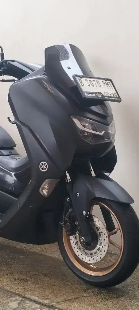 Nmax 155 2023 connected keyless black matte