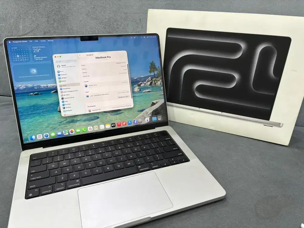 macbook pro M3 8/512 14 ibox mulus fullset ori