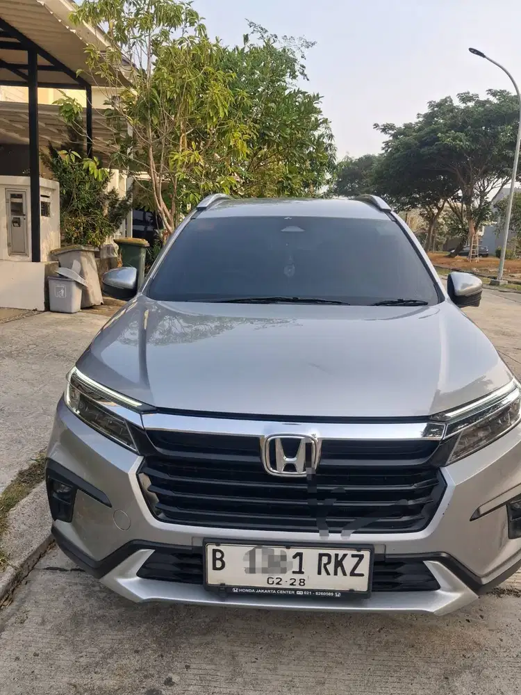 Honda BRV Sensing Tangan Pertama Low KM