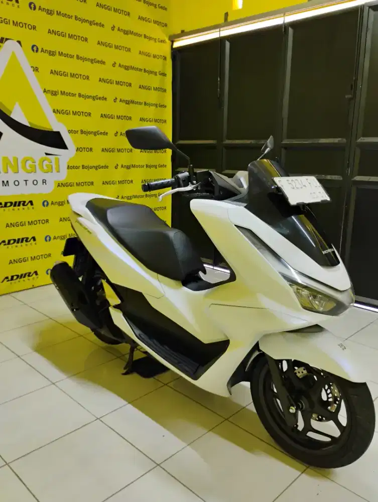 Honda pcx 160 cbs tahun 2026