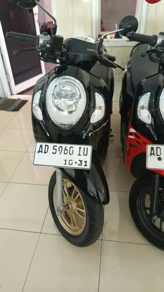 SCOOPY PRESTIGE TAHUN 2021