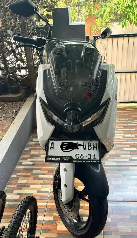 Nmax putih 2026 bulan 6 plat A SS pribadi kilometer rendah