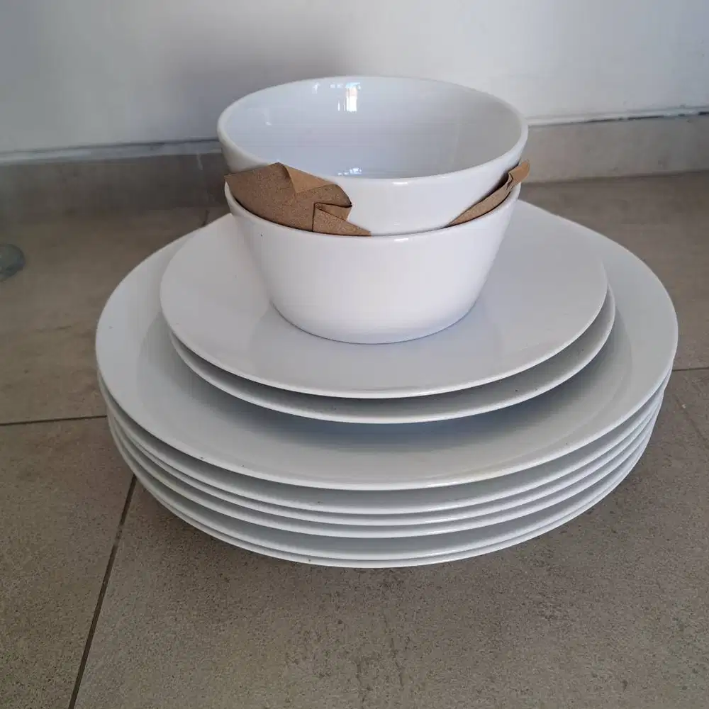 Plate & Bowl ( brand new ) - Back for good