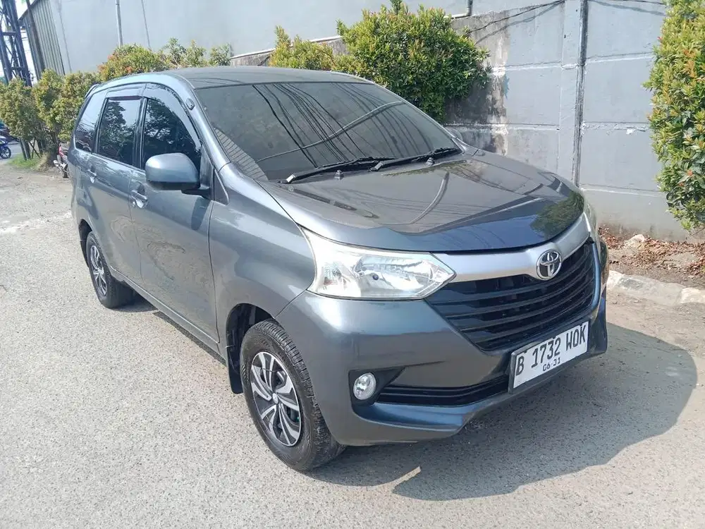 TOYOTA AVANZA E 1.3 AT 2016 GESIT DAN IRIT