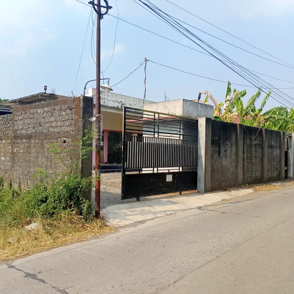 Tanah Beserta Bangunan Gudang dan Kantor di Daerah Bulusan Jekulo