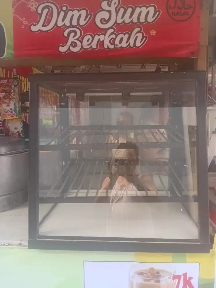 Etalase ayam geprek