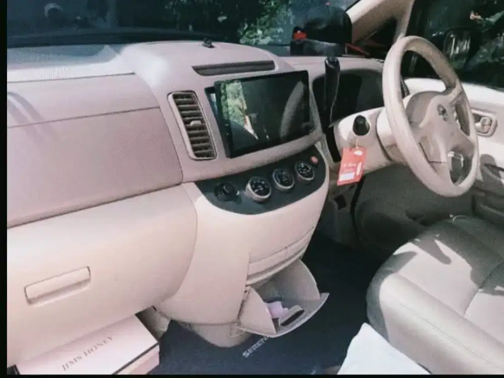 Di jual cepat aja Serena CT 2012 siap luar kota
