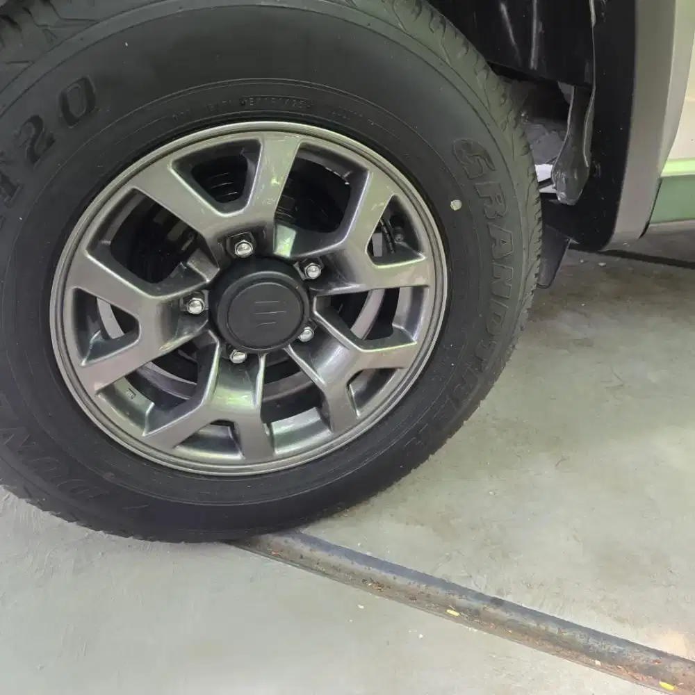 Velg dan Ban jimny JB 74