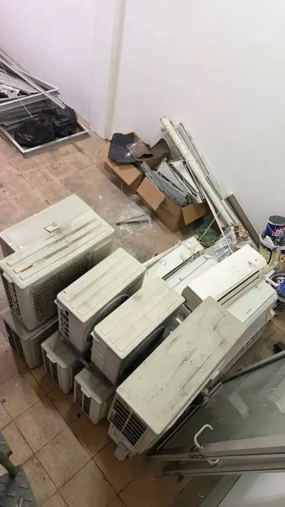 Menerima ac bekas bagus dan rusak