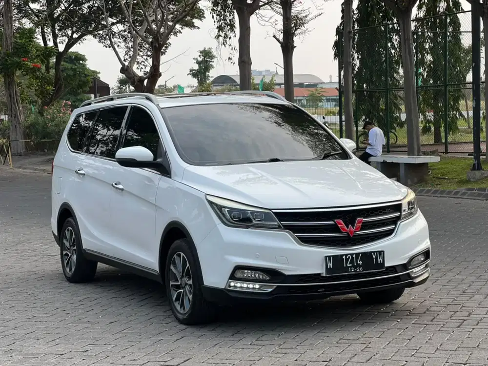 Cortez S T Lux 2018 Putih Original