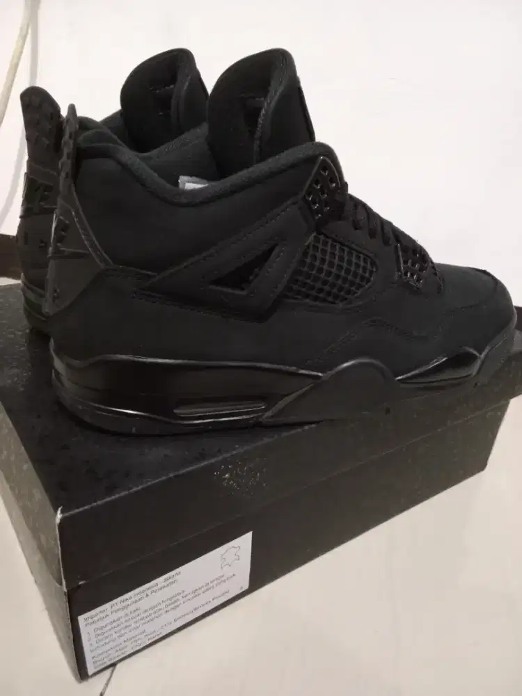 Nike air Jordan retro 4